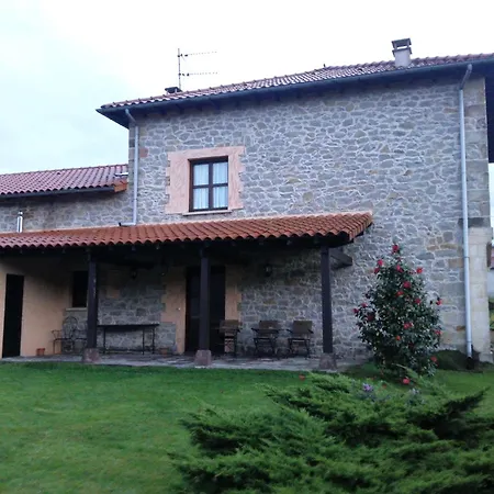 Puentes بيت ضيافة بارثانييّا