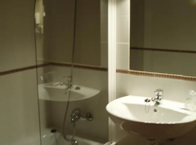 Puentes בית הארחה